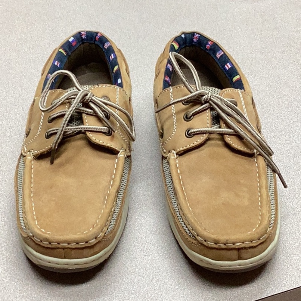 Reel Legends deck shoes